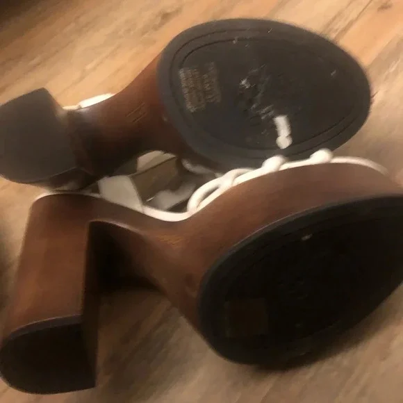 Vince Camuto NWT - Picture 7 of 8